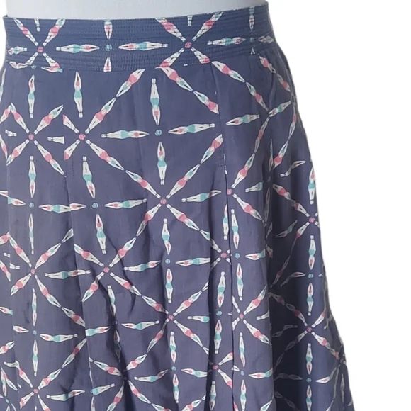 Seasalt Serene Womens Skirt UK Size 12 Blue with Synchronised Swimmers Pleated - Picture 2 of 8